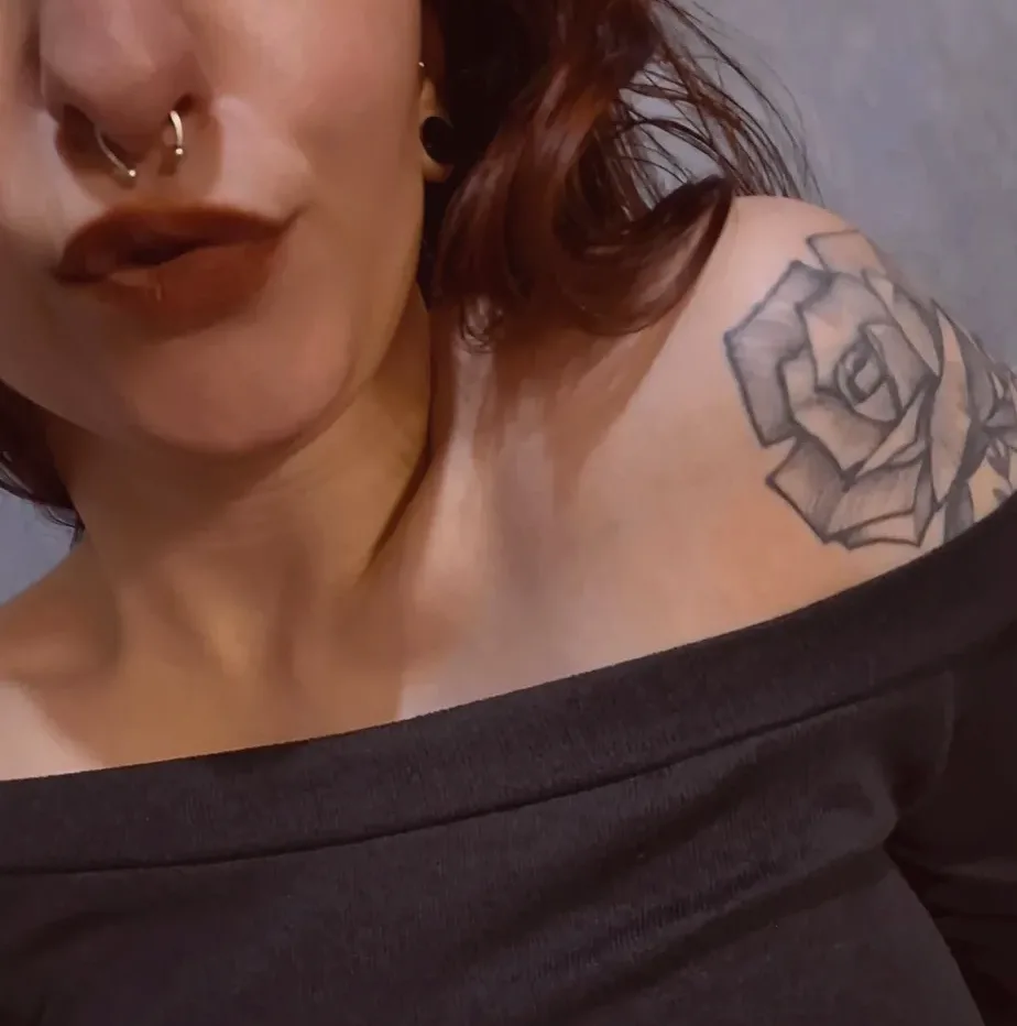 Alma, 34