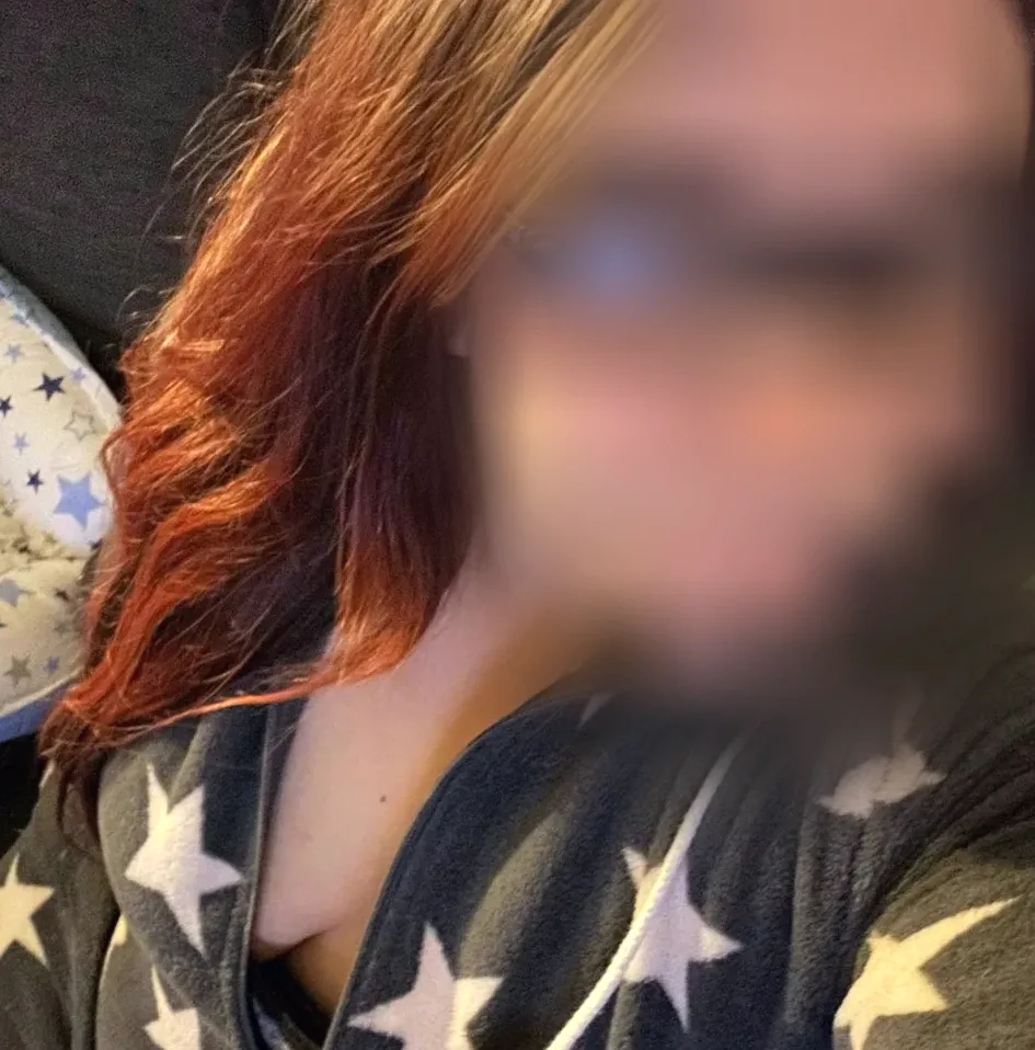 Fatima, 29