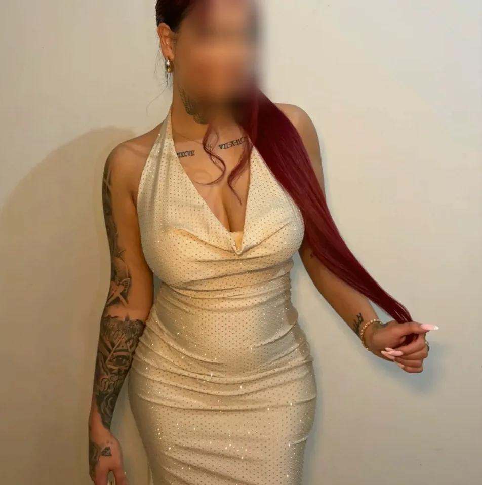 Selma, 22