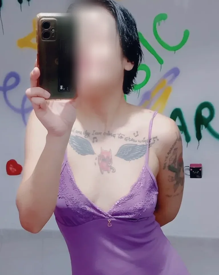 Sigrid, 21